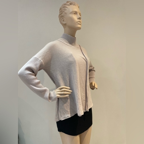 CHALET ET CECI | Mockneck sweater with a front cross-over slit - Picture 2 of 12